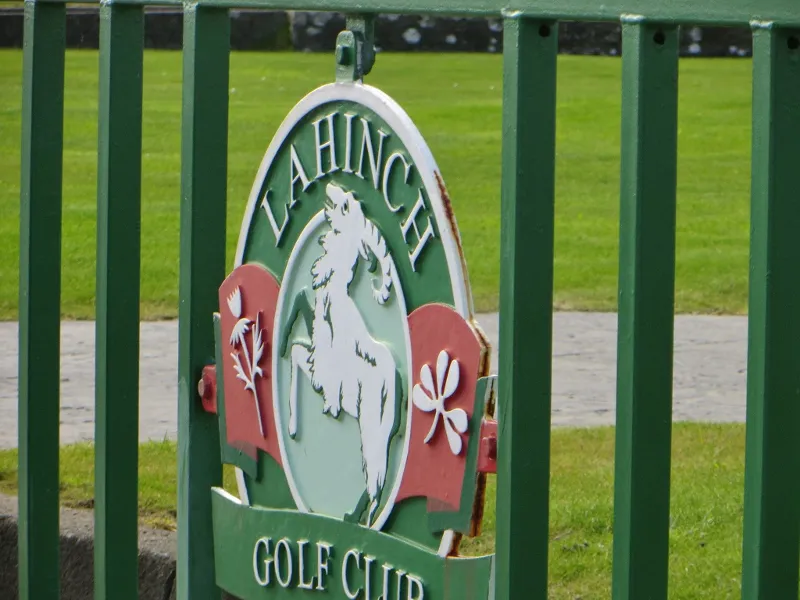 Lahinch Golf Club with Atlantic coastline and famous blind Dell hole