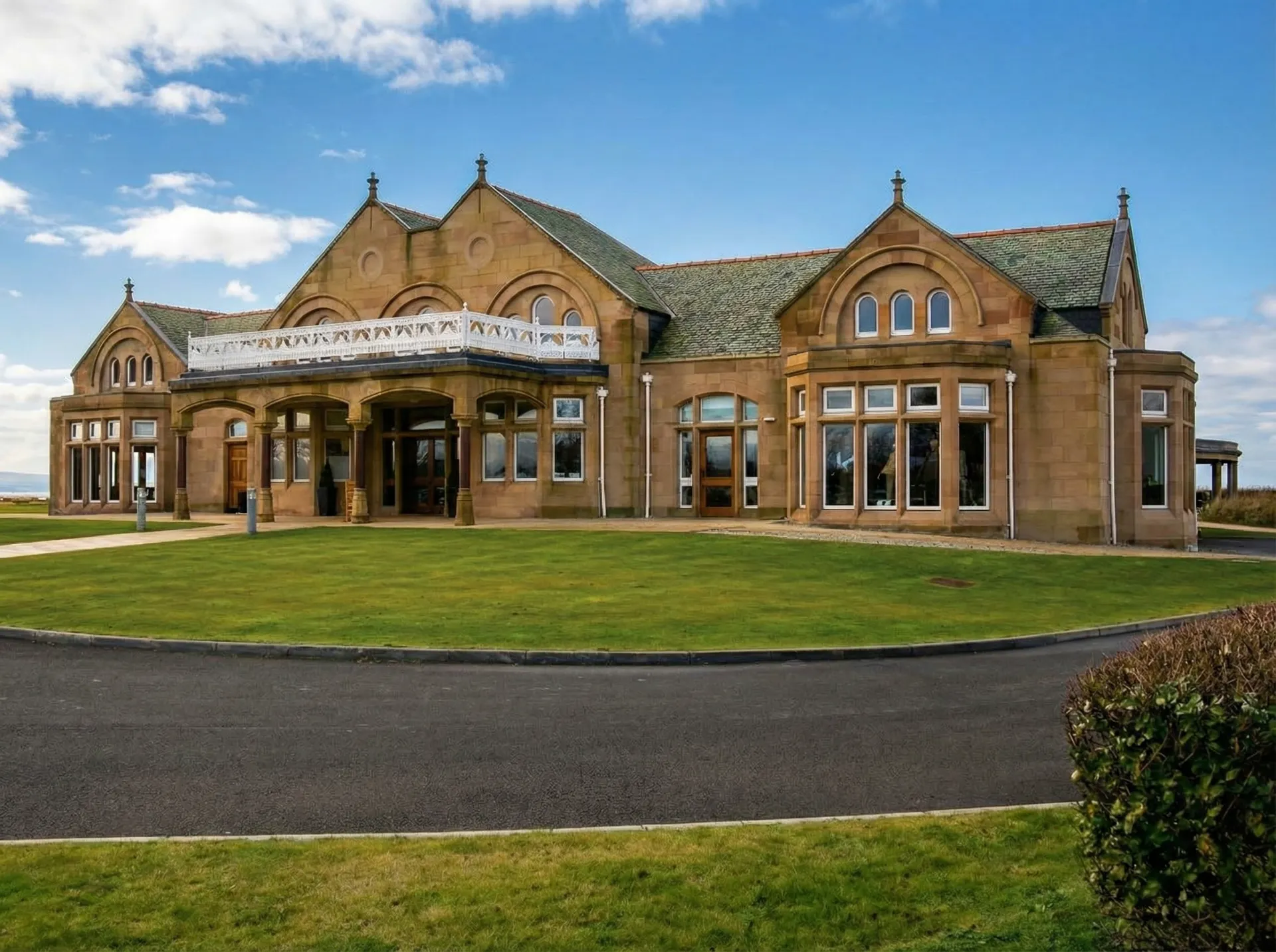 The Postage Stamp 8th hole at Royal Troon