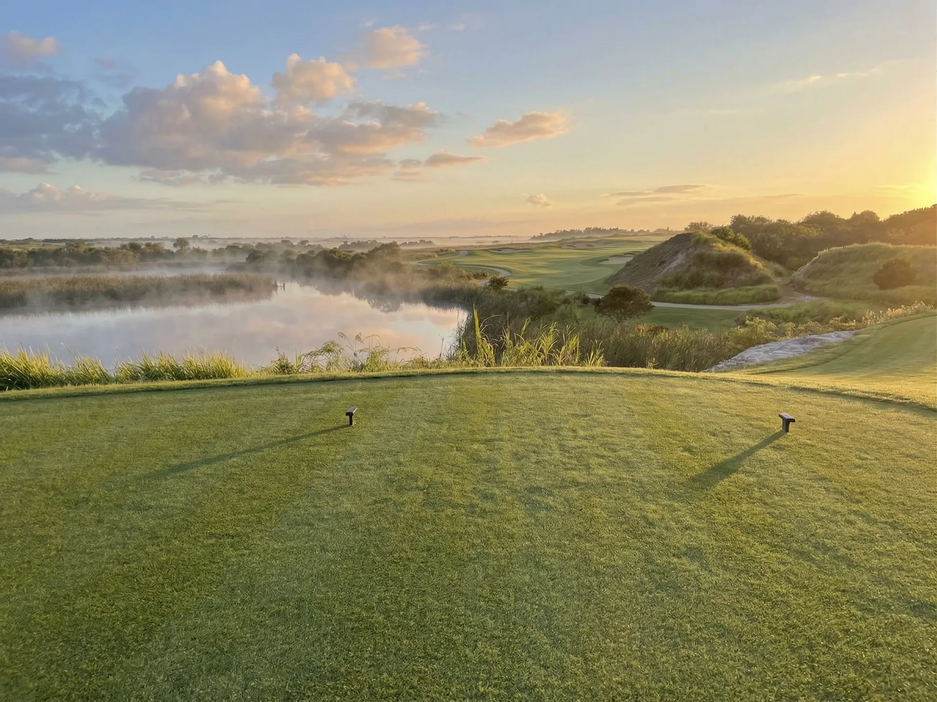 Streamsong Red's dramatic sand dunes and deep bunkering rising above the central Florida landscape